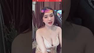 BIGO LIVE PUTRINIA SEKSI HOT MENAWAN