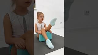 Little ballet dancer in ballet class 🩰