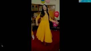 PARTY GIRLS  DANCE Beautiful Girl Got Awesome Moves   VIRAL VIDEO