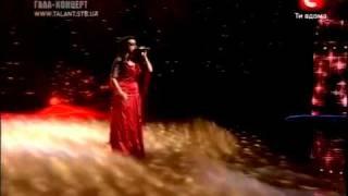 VICTORY! Elena Kovtun(Ukraine Got talent - 2010) - "Je suis malade"