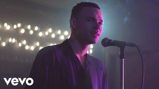 Tauren Wells - Known (Official Music Video))