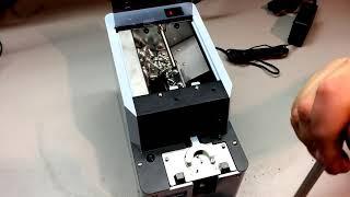 Janome Magnetic Vibratory Screw Feeder: Captured Washers