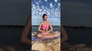 Dana doing back bend #subscribe #ticktock #videos #backbends #flexibility #exercise