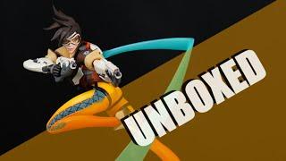 Tracer Overwatch 10.5" Premium Statue Unboxing