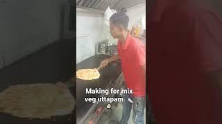 Prashant chef making for mix veg uttapam #chef