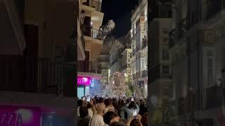 Petalada a la Patrona de Málaga. #semanasanta #semanasantamalaga #shorts