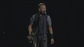 Music legend Bruce Springsteen brings tour to San Diego