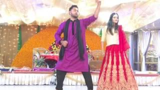 Nashe si chad gayi beautiful holud dance