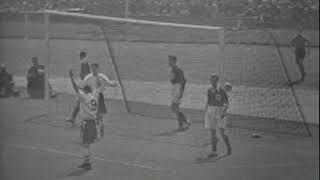 Блэкпул - Болтон Уондерерс (Кубок Англии 1952-1953, финал Мэтьюза). Комментатор - Денис Цаплинд