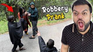 Scary Robbery Prank  | Chor Sab Kuch Loot Ker Bhag Gaye 