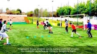 Ejercicio de Calentamiento con control de balón.