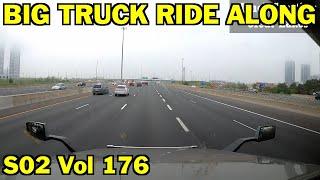 BIG TRUCK RIDE ALONG S02 VOL 176 - Hwy 400 Headed To Toronto In Fog