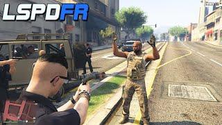 LSPDFR MOD Gameplay in GTA 5! (Arrests, Chases, & Realistic Police Action!)