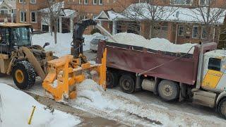 City of Ottawa Clears Massive Snowbank from Our Street!