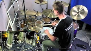 Vinnie Colaiuta's playing on "Seven Days" by Nick Molenda