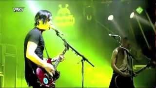 Charming Eyes of Green - Timo Maas feat. Brian Molko