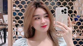 Live streaming Instagram Rosalia Akmareta Yang viral kemarin joget Tik tok dengan busana seksi