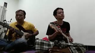 Cover bas & gitaris jawa timuran Lagu pengobat rindu sungguh menyayat hati..