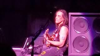 Nuno's tribute to Eddie Van Halen - Fillmore in Detroit 8/14/23 - Women in Love (intro)