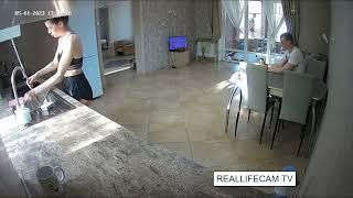 KITCHEN WORKS - REALLIFECAM TV