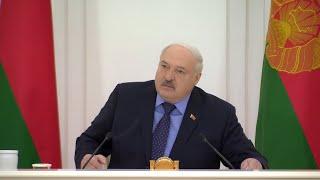 Лукашенко: "У жуликов забирайте деньги, которые разворовали, и отдайте крестьянам!" ПОЛНОЕ ВИДЕО!