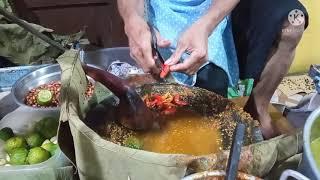 Lontong"LUKISAN" Tenda Biru Bumbunya Komplit Harganya Cuma Rp 8 Ribu. #kulinerrembang