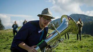 Viera Blech - Farmer´s Tuba (Offizielles Video)