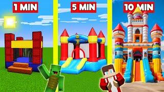 BOUNCY CASTLE Build Battle In Minecraft - NOOB VS PRO CHALLENGE - Maizen Mizen Mazien Parody