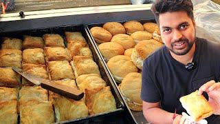 ૩૯ વરસ થી ફેમસ મઝદા બેકરી ના પફ આણંદ જિલ્લા ની શાન છે || Mazda bakery Anand Street food