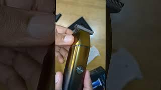 Beard Trimmer with Zero Gap and charging indicator