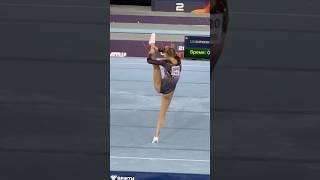 Breathtaking Floor Exercise - Mesmerizing Acrobatics and Dance!