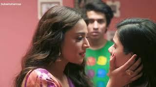 swara Bhaskar teaching her students how to kiss| gentle and sweet kiss and threesome