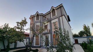 Урганч.ш ягона булган 3-каватли 500м² ховли жой сотилади.️(88) 510 30 00