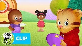 DANIEL TIGER'S NEIGHBORHOOD | Daniel Plays with Jodi and Miss Elaina | PBS KIDS