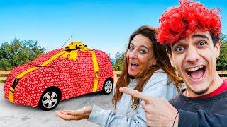 REGALO un COCHE a mi MAMA por SORPRESA!