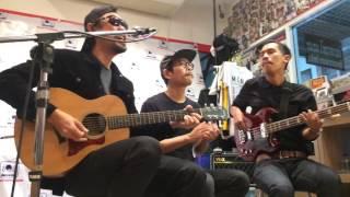 Can You Hear Me ? ( Acoustic Version ) - Brown Flying live at Nong Taprachan