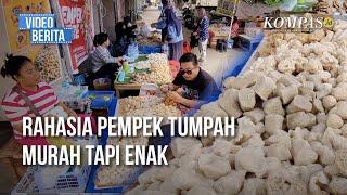 Pempek Tumpah Mengangkat Kasta Pempek ”Jelata” di Palembang