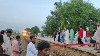 First stop of Pakistan best train Karakoram express at Toba tek singh