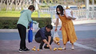 When Pregnant Woman's Fruit Drops on the Ground | Social Experiment