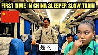 Riding China’s  Sleeper Slow Train From Shanghai To Hangzhou 乘坐中國的臥鋪慢速列車從上海到杭州