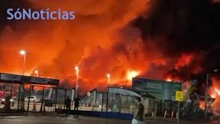 Incêndio de grandes proporções destrói shopping popular no Mato Grosso