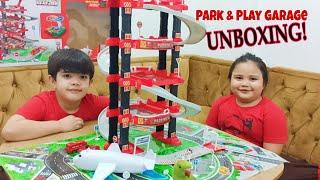 Unboxing Park & Play Garage