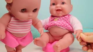 Куклы Пупсики Малыши какают на горшок Пупс обкакался и купается в ванной Игрушки для девочек