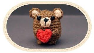 Вязаный мишка амигуруми. Crochet bear amigurumi.