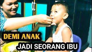 KEGIATAN IBU RUMAH TANGGA MERAWAT ANAK DI DESA