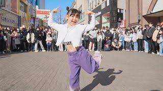 7-year-old girl's amazing K-pop busking.