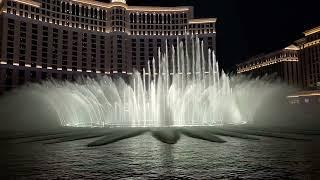 soaring iconic fountain   #las_Vegas