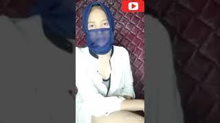 gadis hijab viral ..