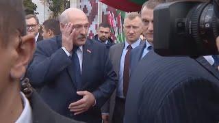 Лукашенко шутит про Зеленского и журналистов: Господи, как он вас терпит! / Встреча Президентов