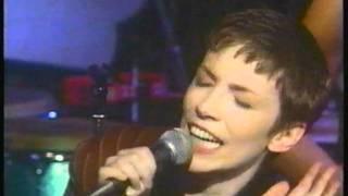 Annie Lennox - Intimate & Interactive 1995